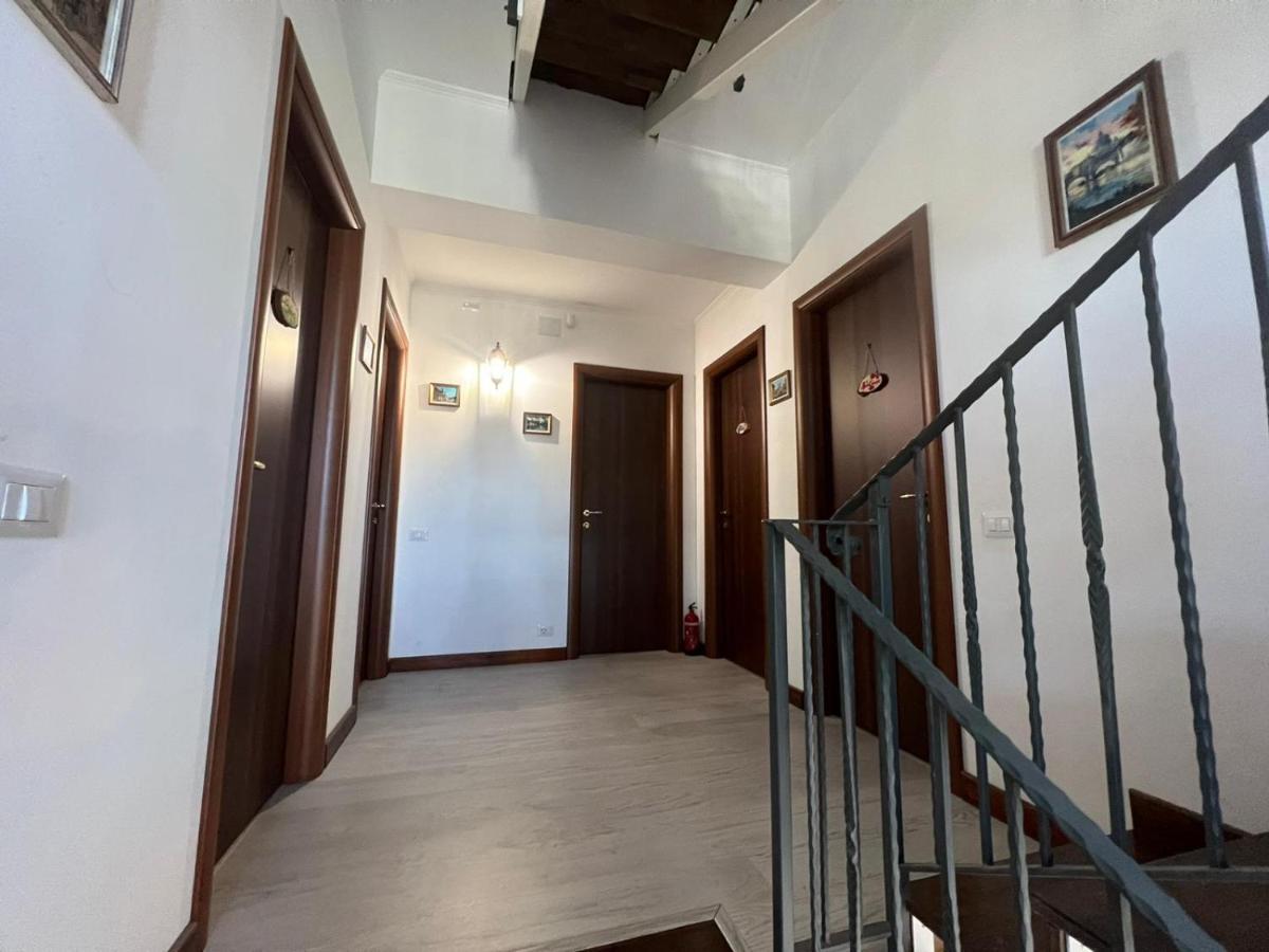 B&B Fili Al Casale 1121 Roma Dış mekan fotoğraf